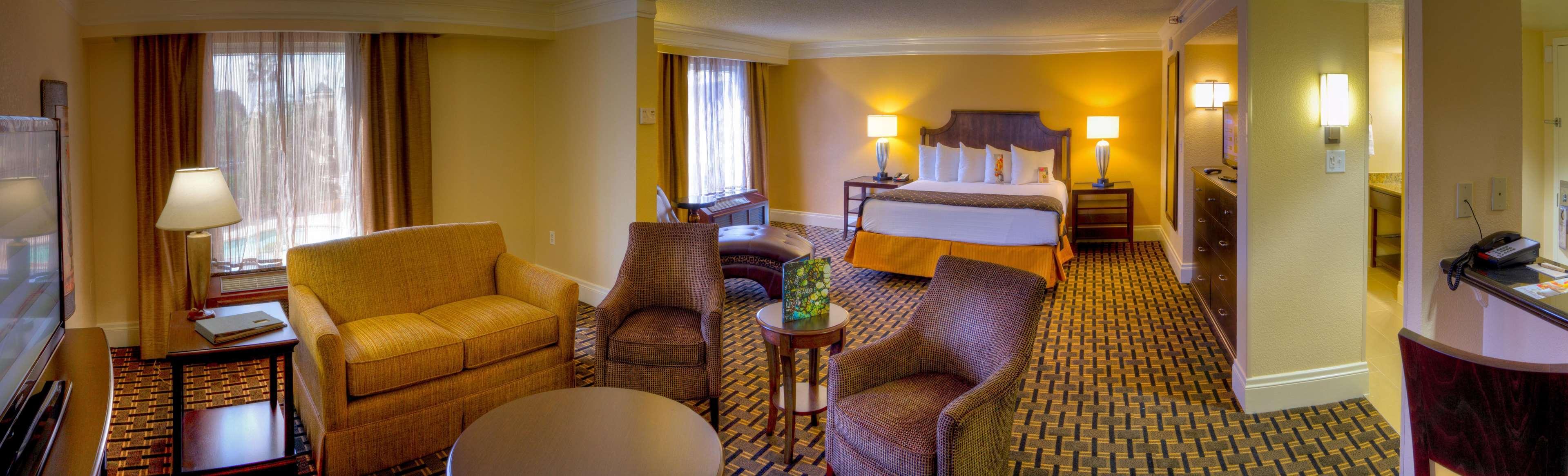 Rosen Plaza Hotel Orlando Convention Center Williamsburg Екстериор снимка